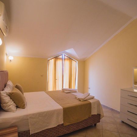 Sunset Beach Villas And Apartments Fethiye Extérieur photo