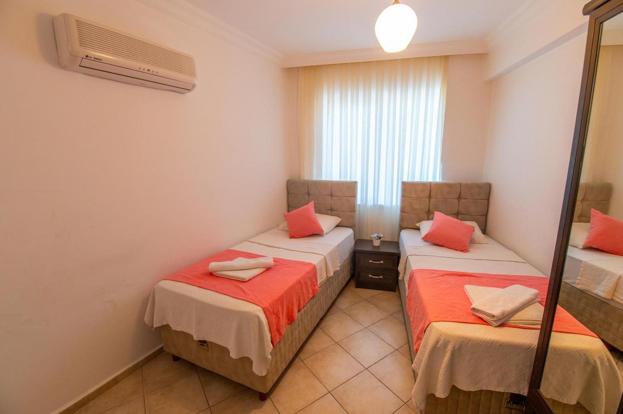 Sunset Beach Villas And Apartments Fethiye Extérieur photo